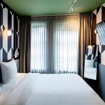 Tourist Inn Hotel Amsterdam Exteriér fotografie