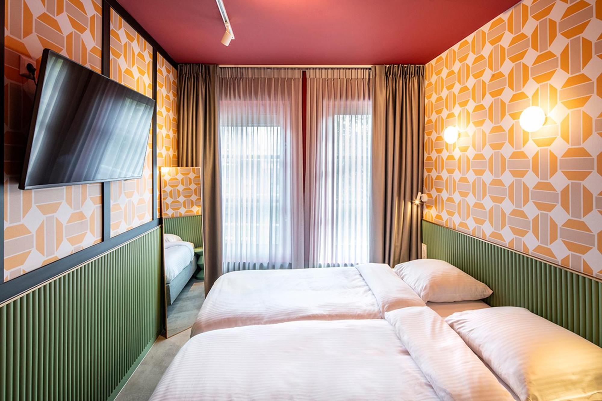 Tourist Inn Hotel Amsterdam Exteriér fotografie